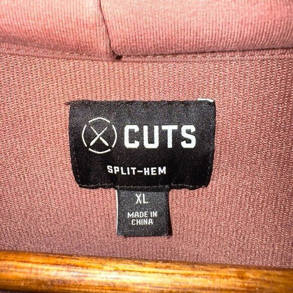 Cuts Split Hem Blush Red Pullover Hoodie Sz XL - Picture 2 of 7